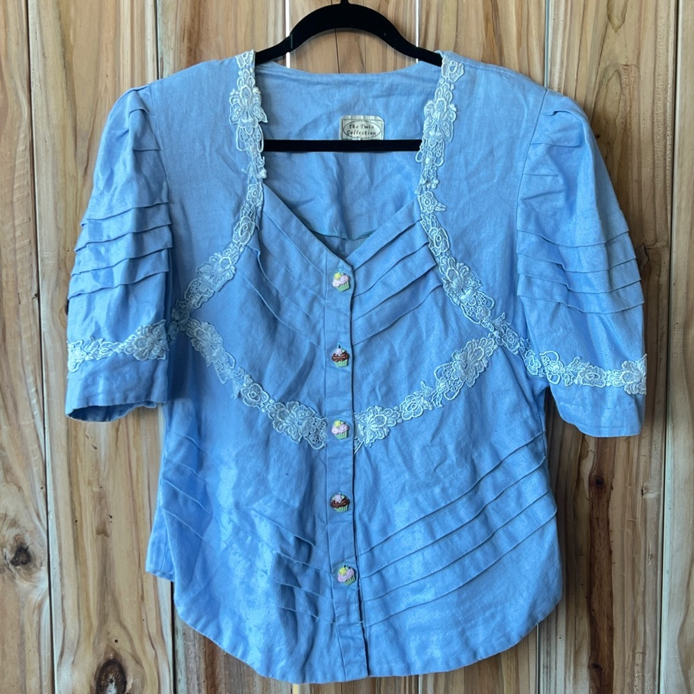 The Twin Collection Baby Blue Vintage Puff Sleeve Lace Pleated Cupcake Blouse